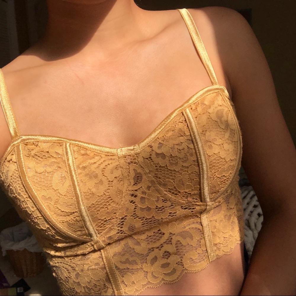 ✨gold/yellow lace bralette✨ - Picture 2 of 3